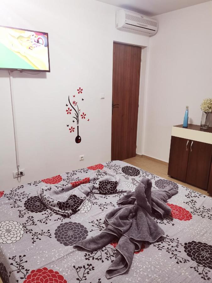 Sofia Residence Saturn Bagian luar foto